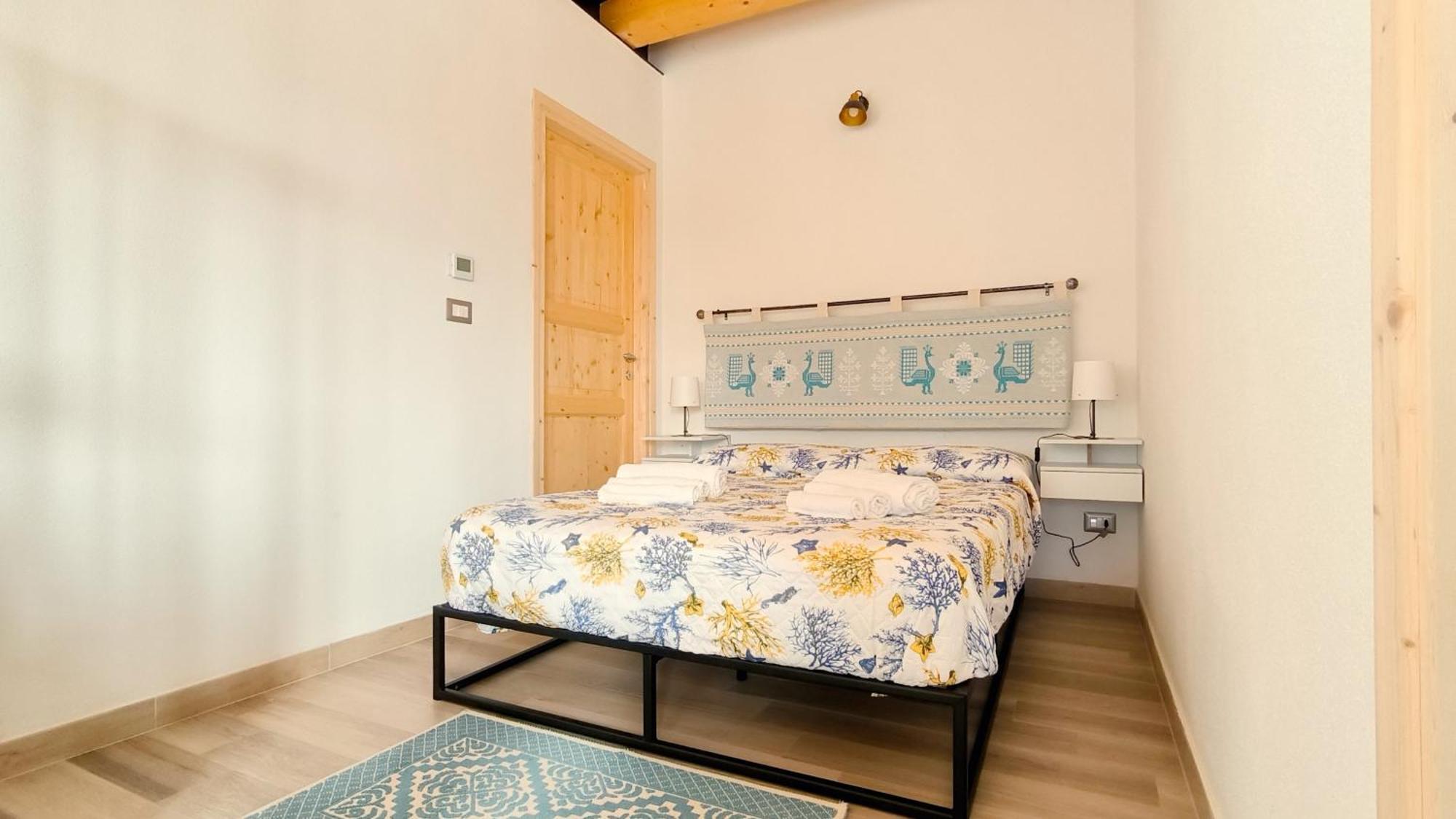 Guesthouse I Tramonti Olmedo Exteriér fotografie